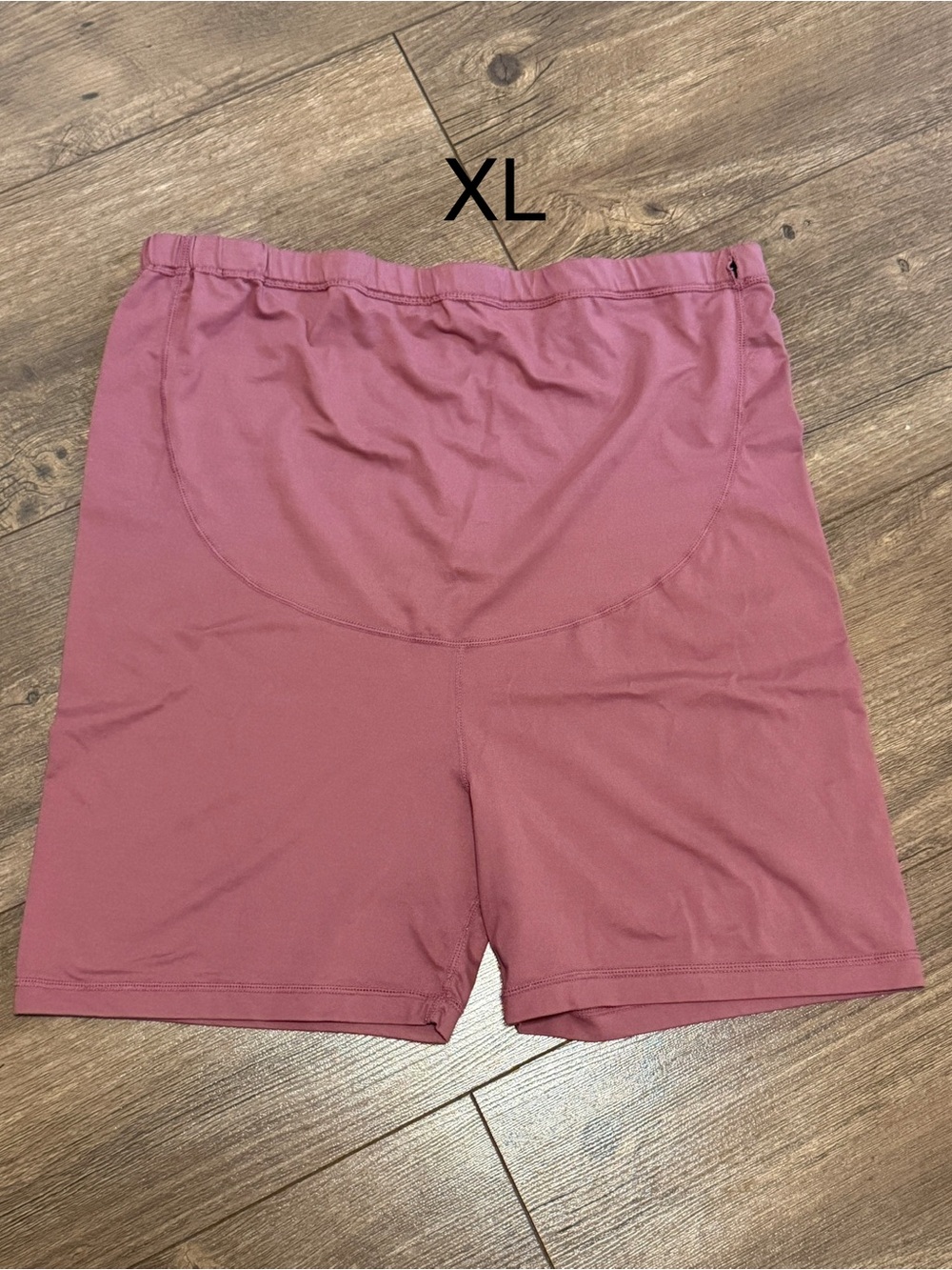 Women’s Maternity Performance Shorts - XL